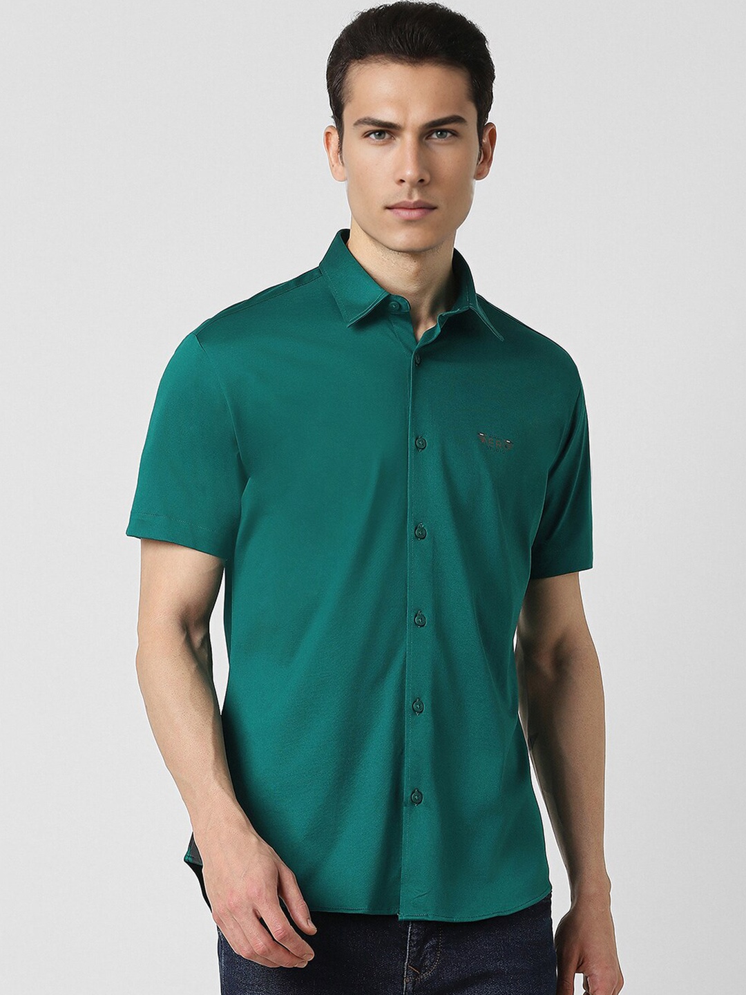 

Van Heusen Sport Cotton Slim Fit Opaque Casual Shirt, Green