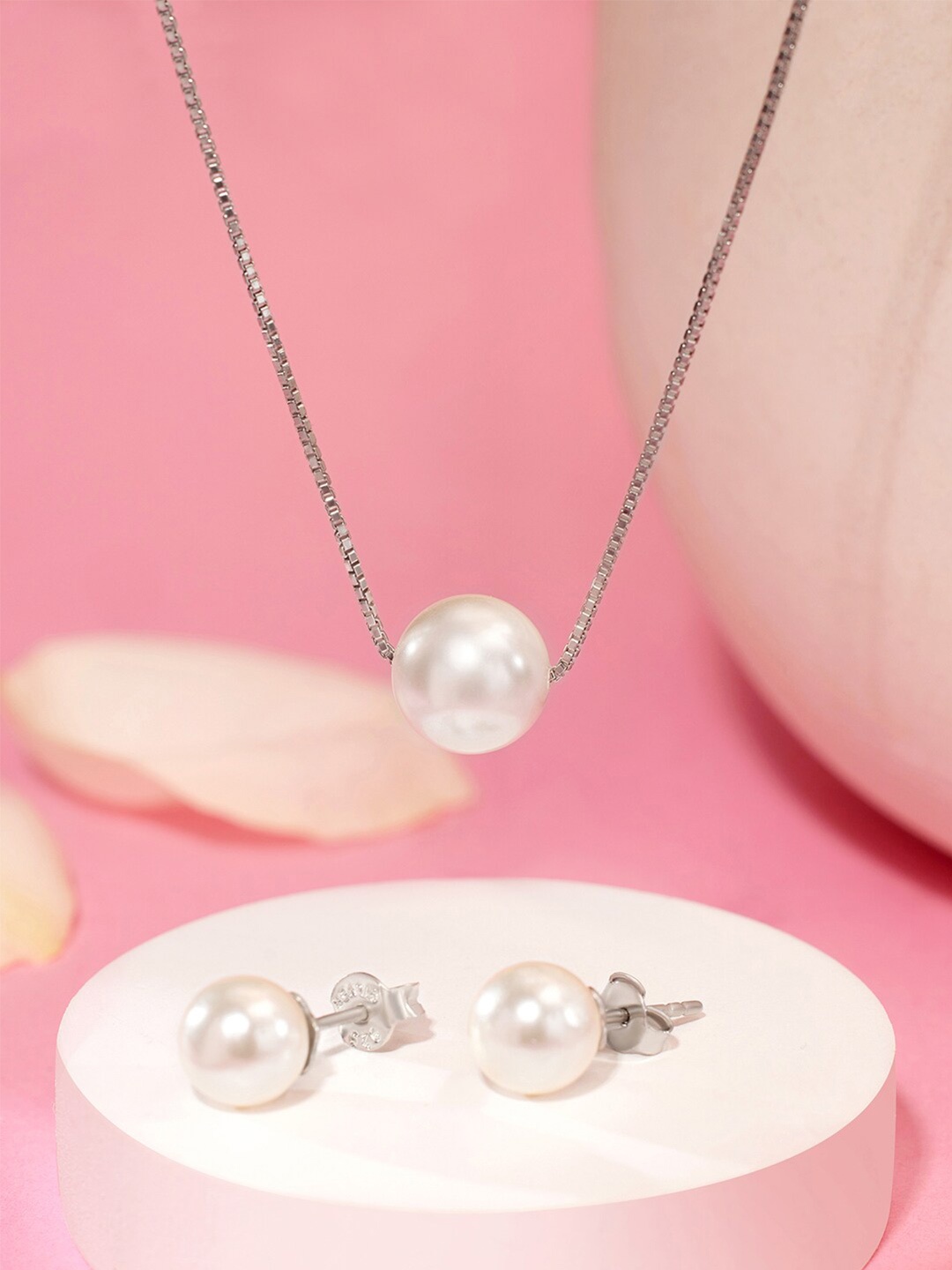 

March by FableStreet Silver Plated Pearl Detail Jewellery Set