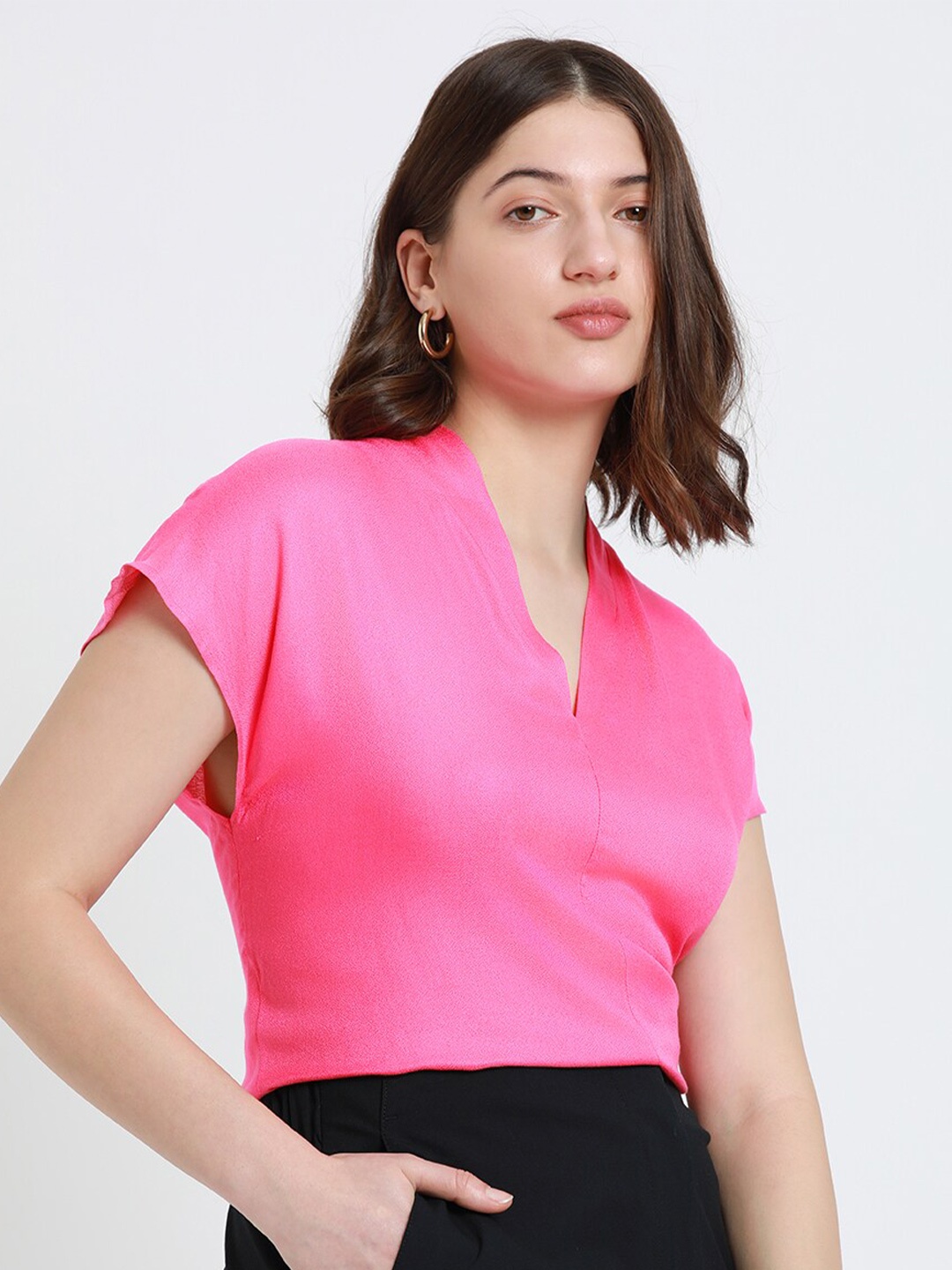 

DL Woman V-Neck Short Sleeves Crepe Top, Pink