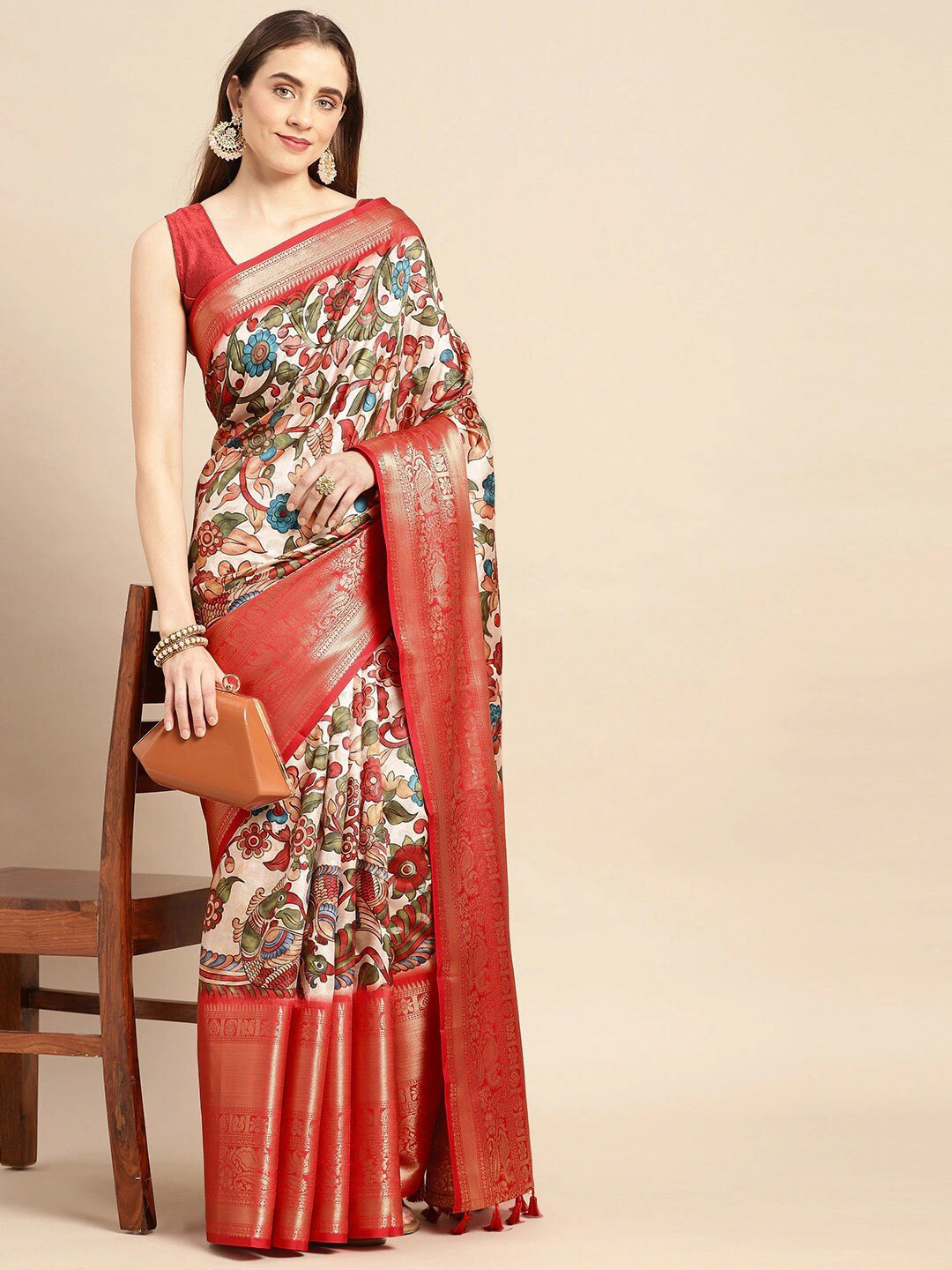 

PATLIPALLU Kalamkari Zari Silk Blend Designer Banarasi Saree with Tassels, White