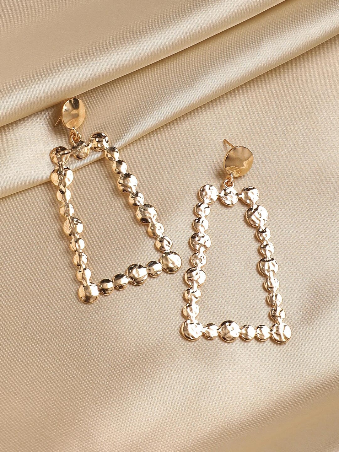 

DressBerry Gold Plated Geometric Drop Earrings