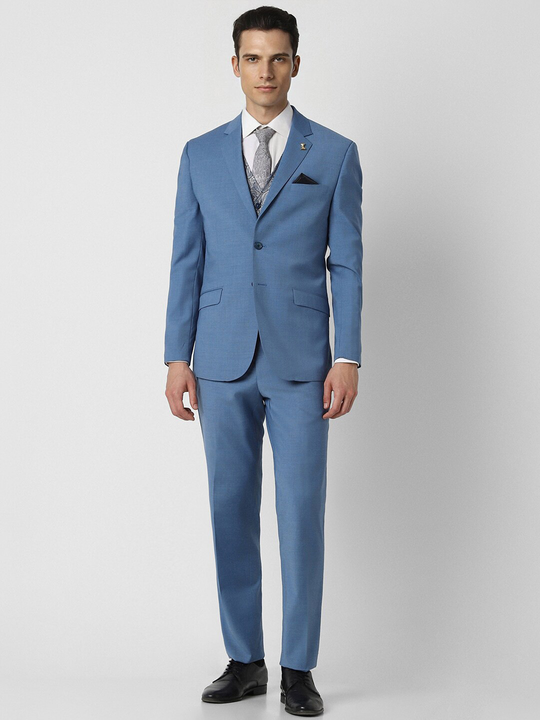 

Van Heusen Slim Fit Single Breasted Three Piece Formal Suit, Blue