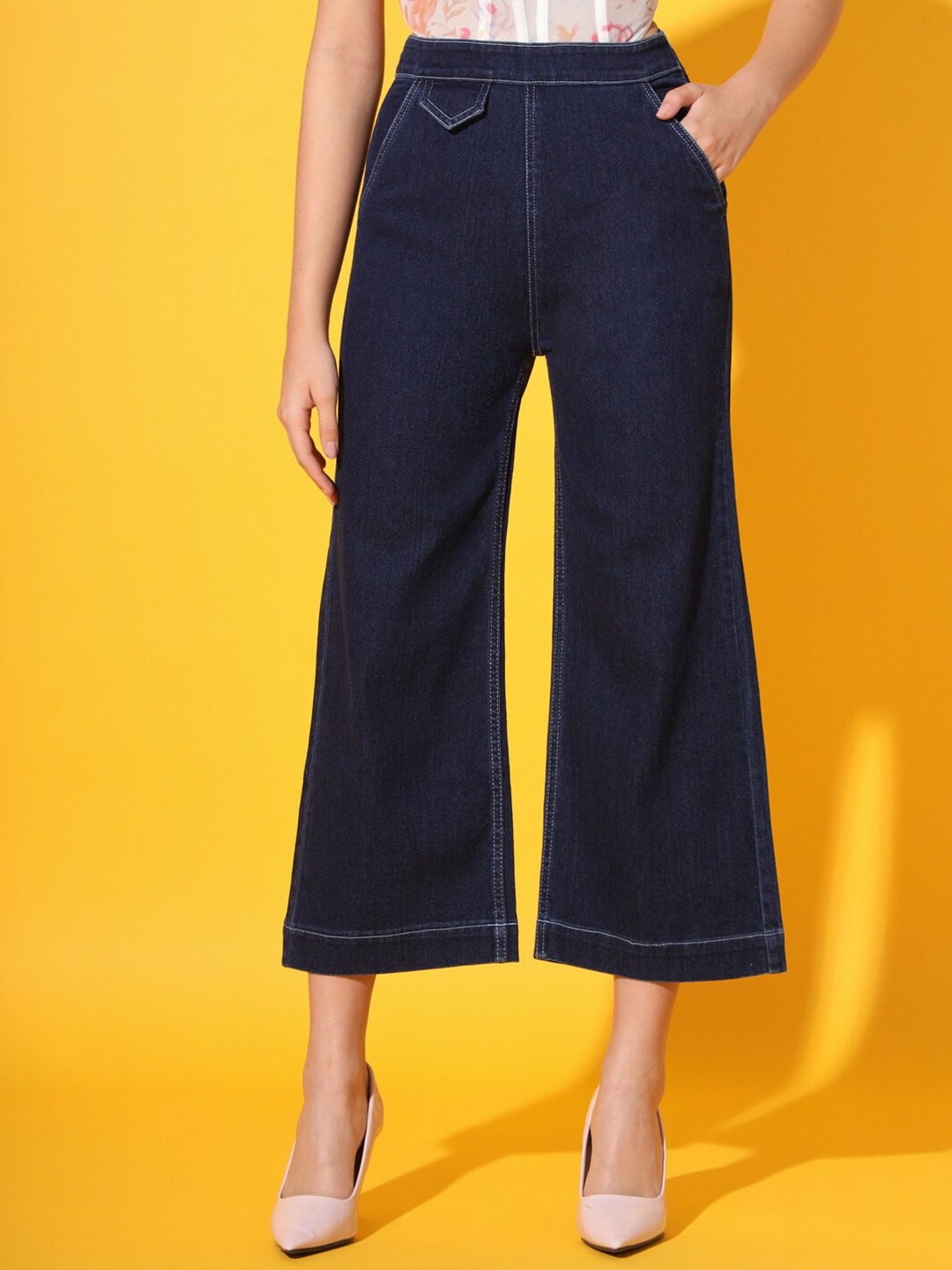 

BAESD Women Flared High-Rise Cropped Stretchable Jeans, Blue