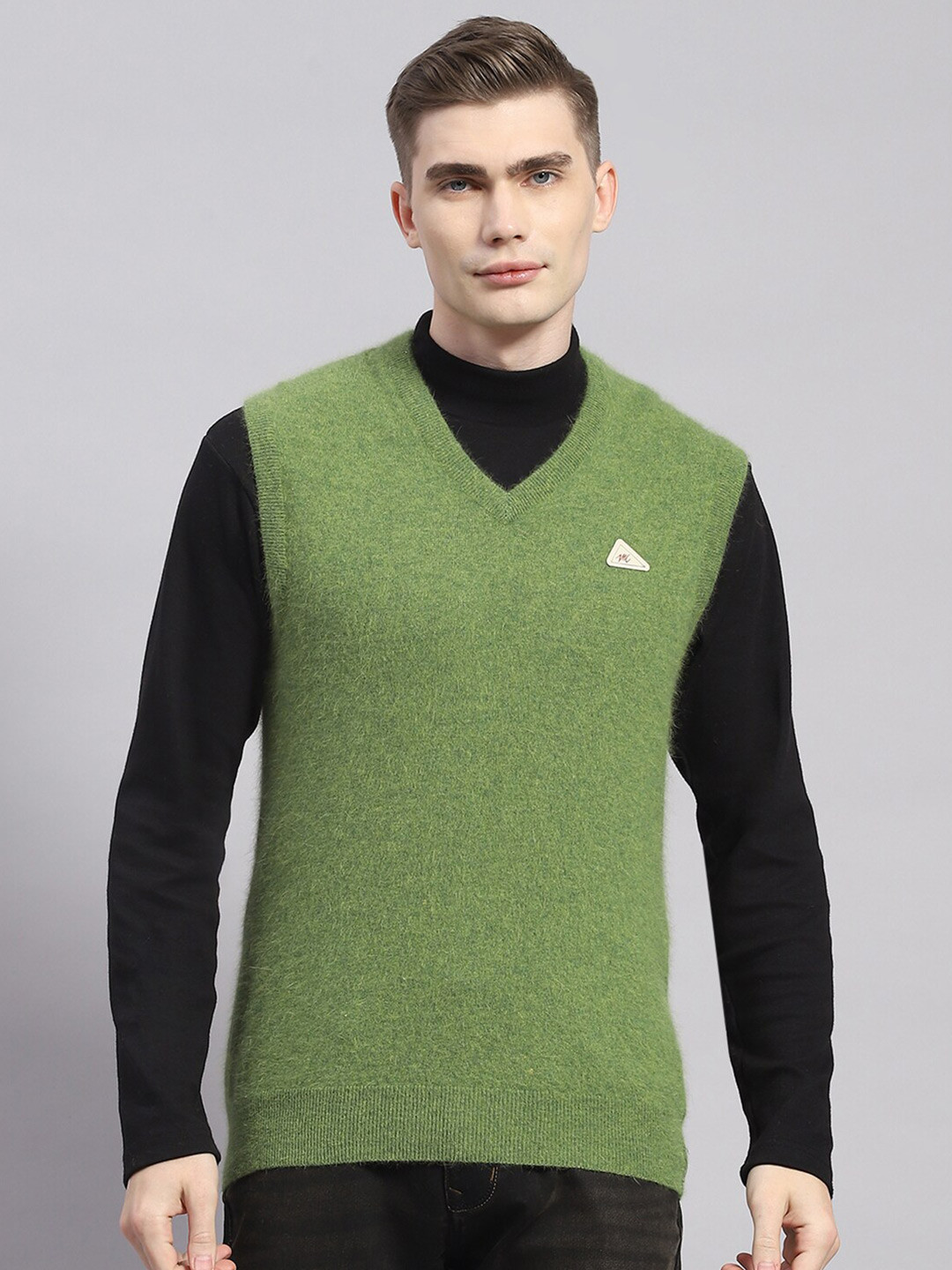 

Monte Carlo V-Neck Woollen Sweater Vest, Green