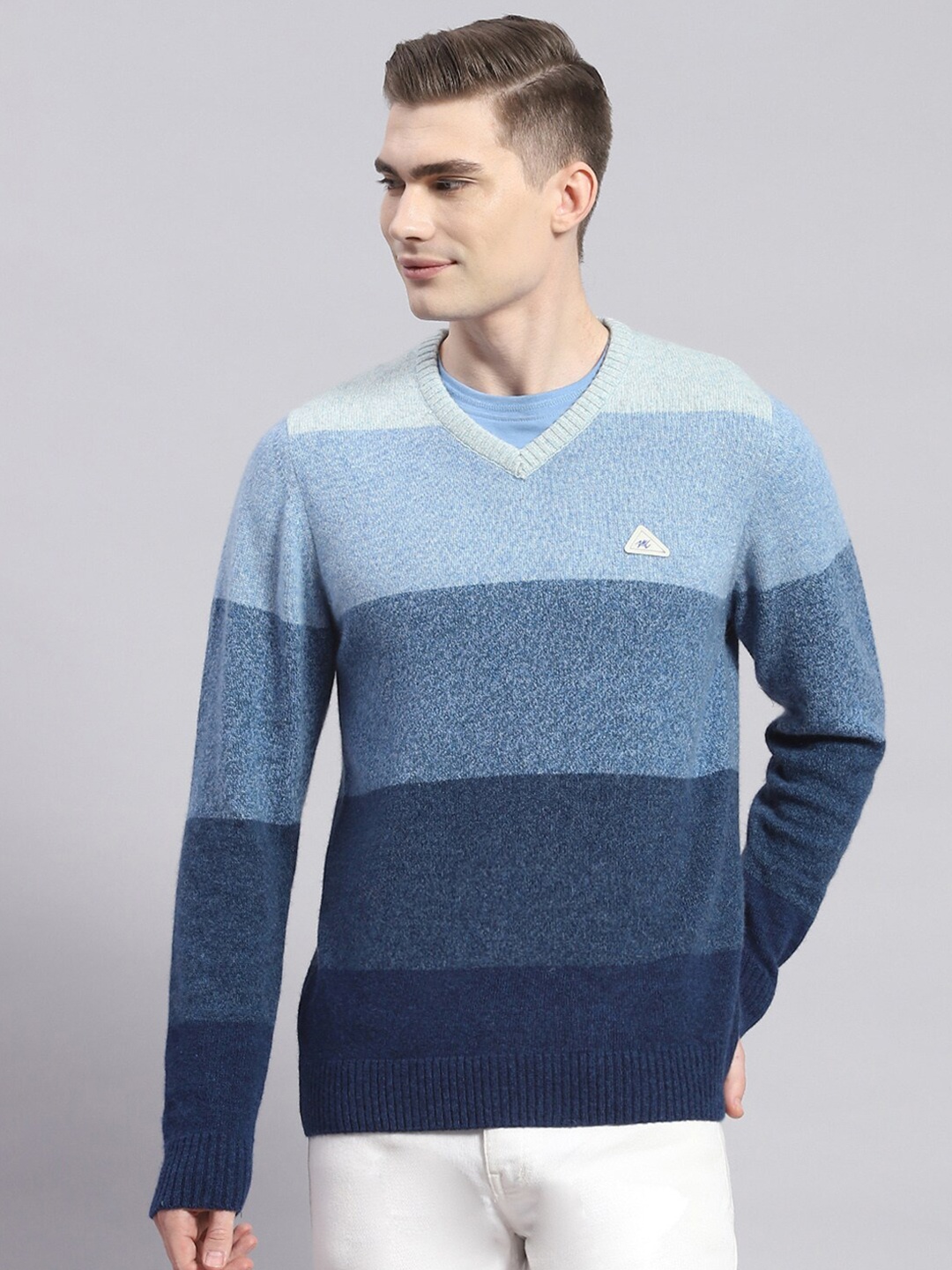 

Monte Carlo Self Design V-Neck Long Sleeves Woollen Pullover, Blue