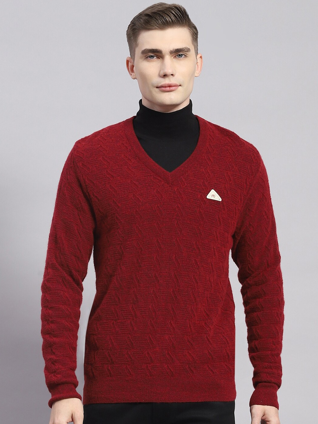 

Monte Carlo Abstract Self Design Woollen Pullover Sweater, Maroon