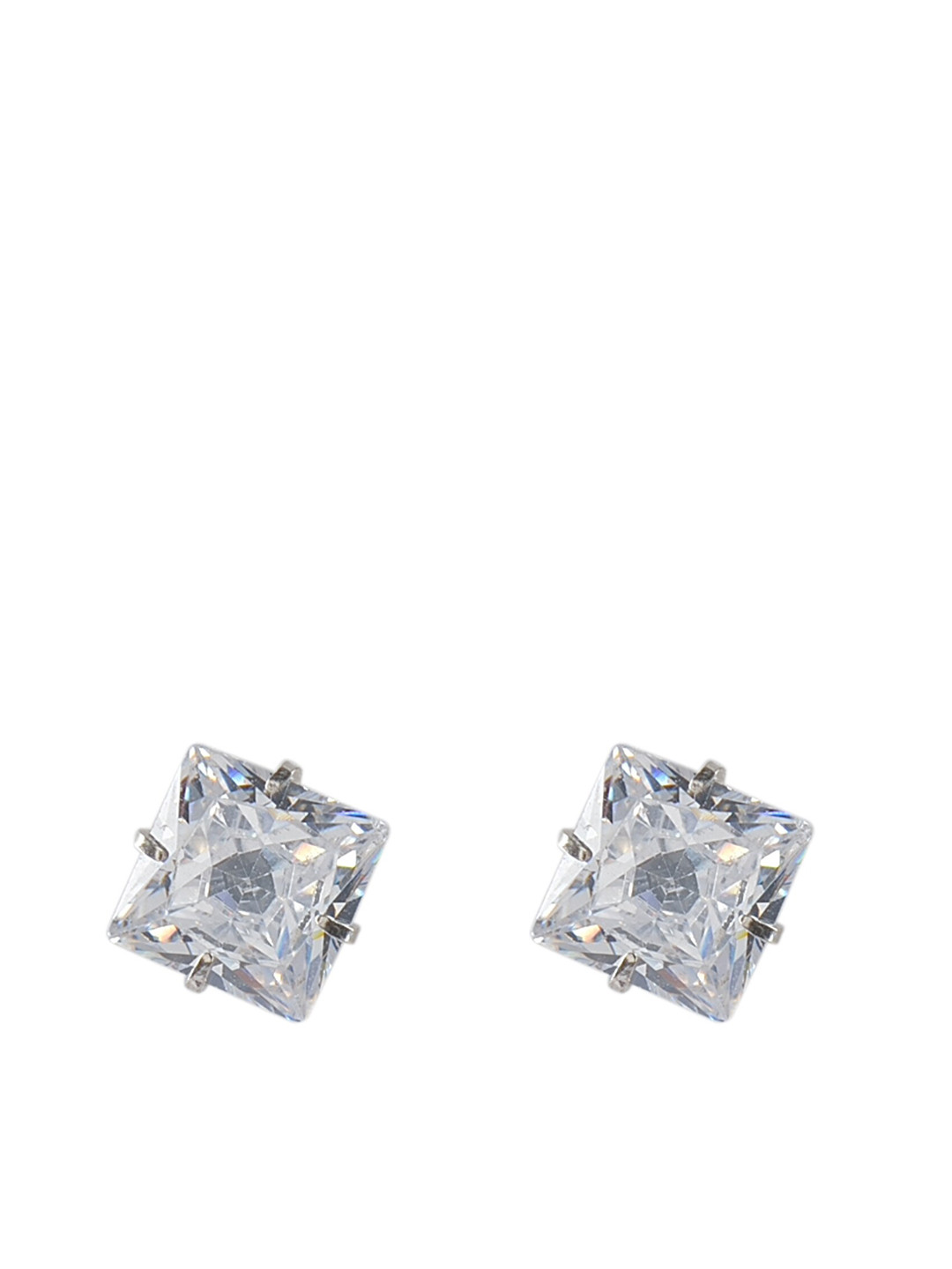 

Silverwala Silver Studs Earrings