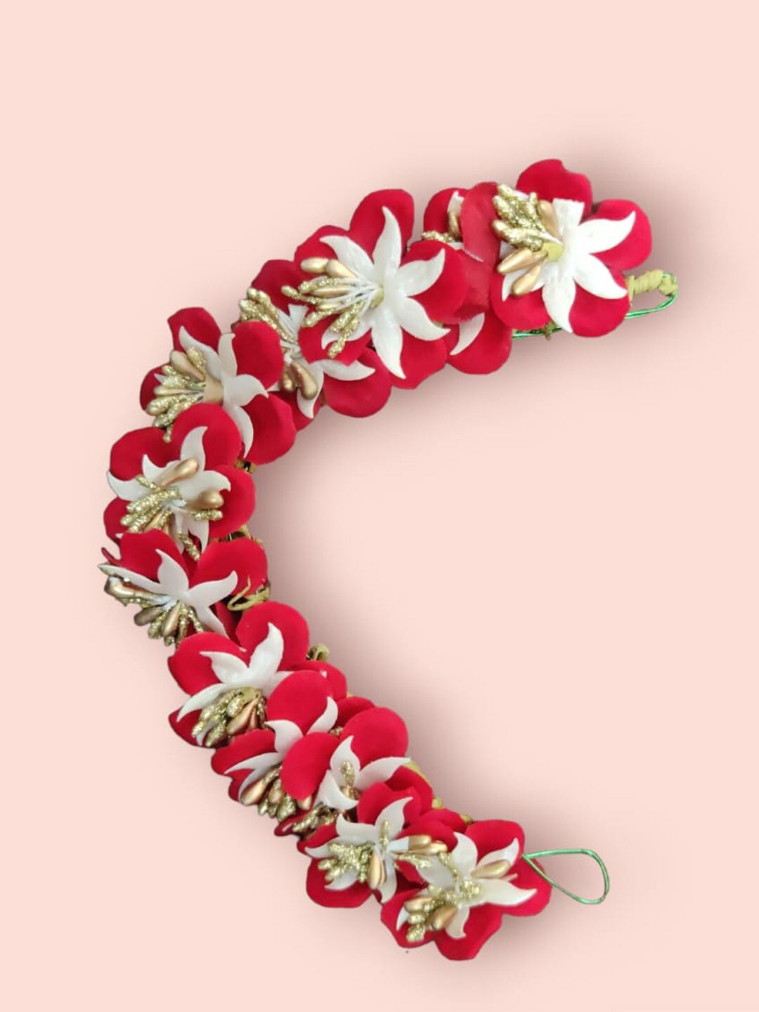 

VAGHBHATT Floral Embellished Hair Accessory Set, Red