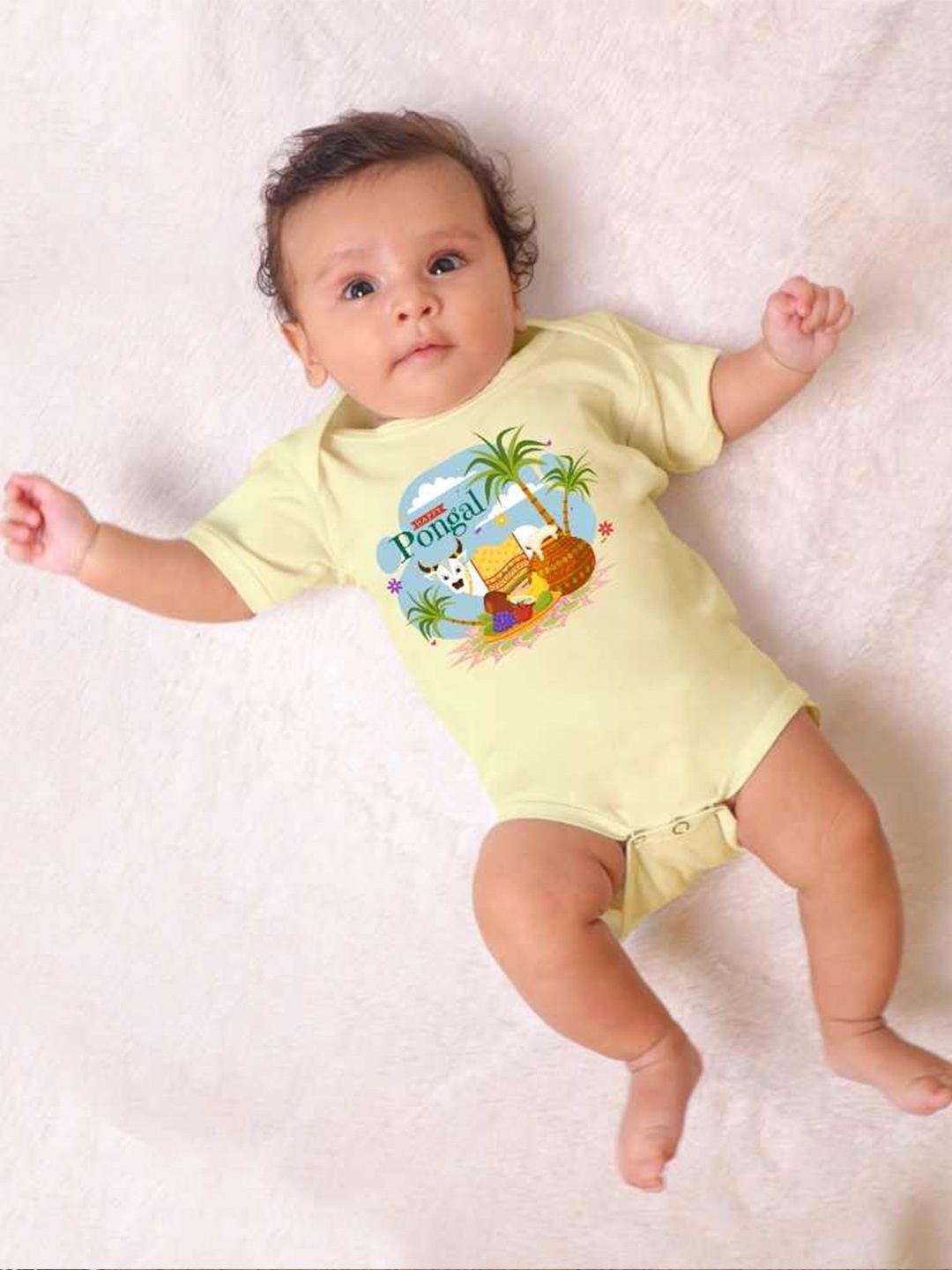 

KNITROOT Infants Kids Graphic Printed Bodysuit, Yellow