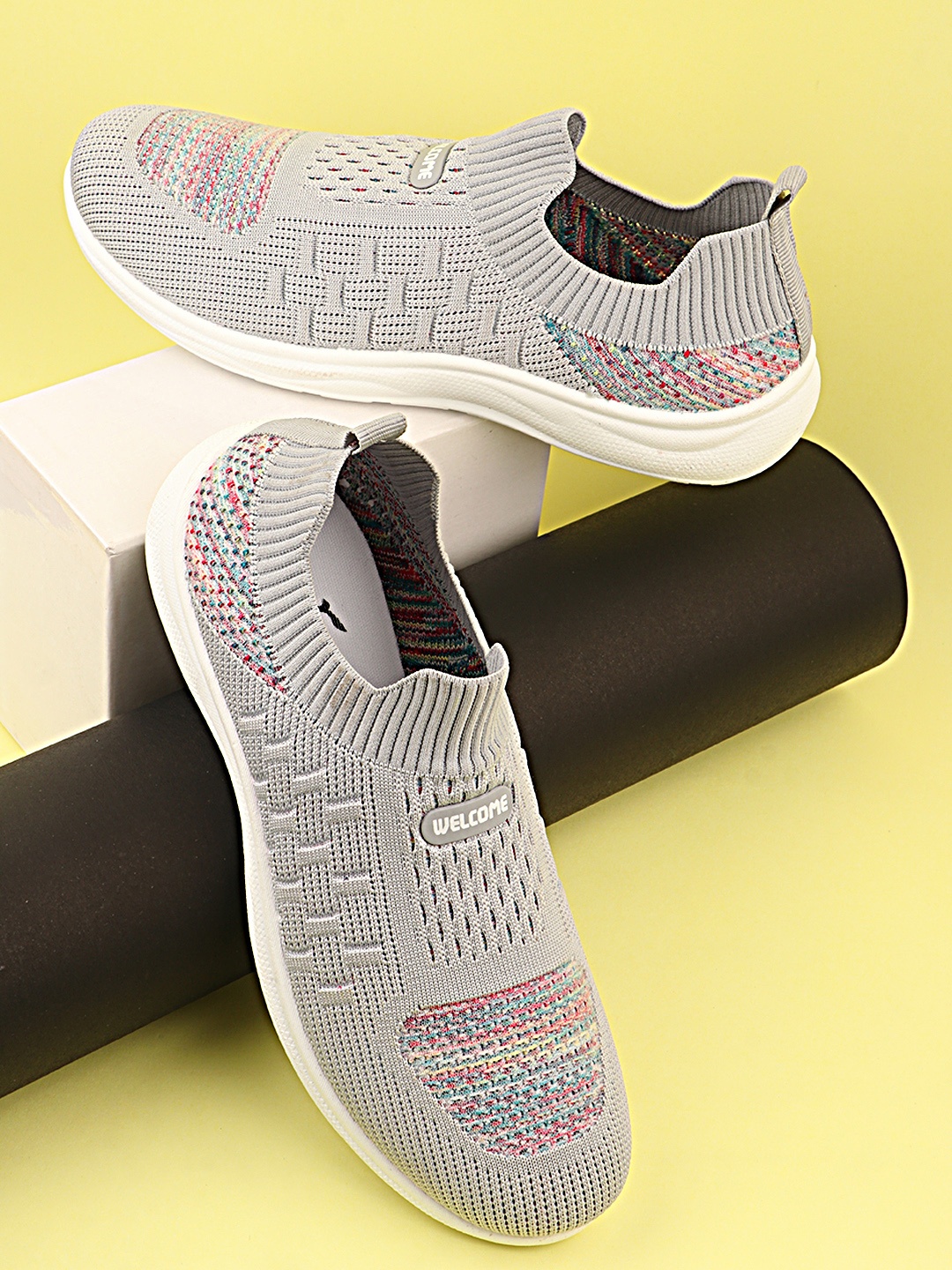 

WELCOME Women Textured Mesh Slip-On Sneakers, Grey