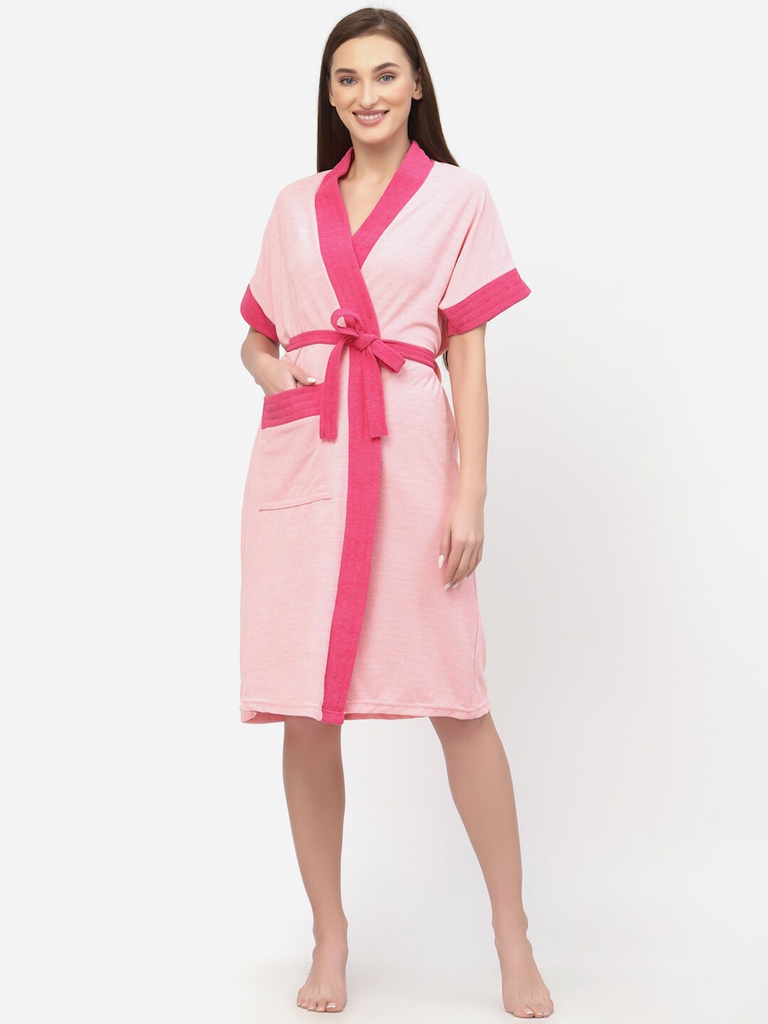 

POORAK Pink shawl collar Colourblocked Bath Robe