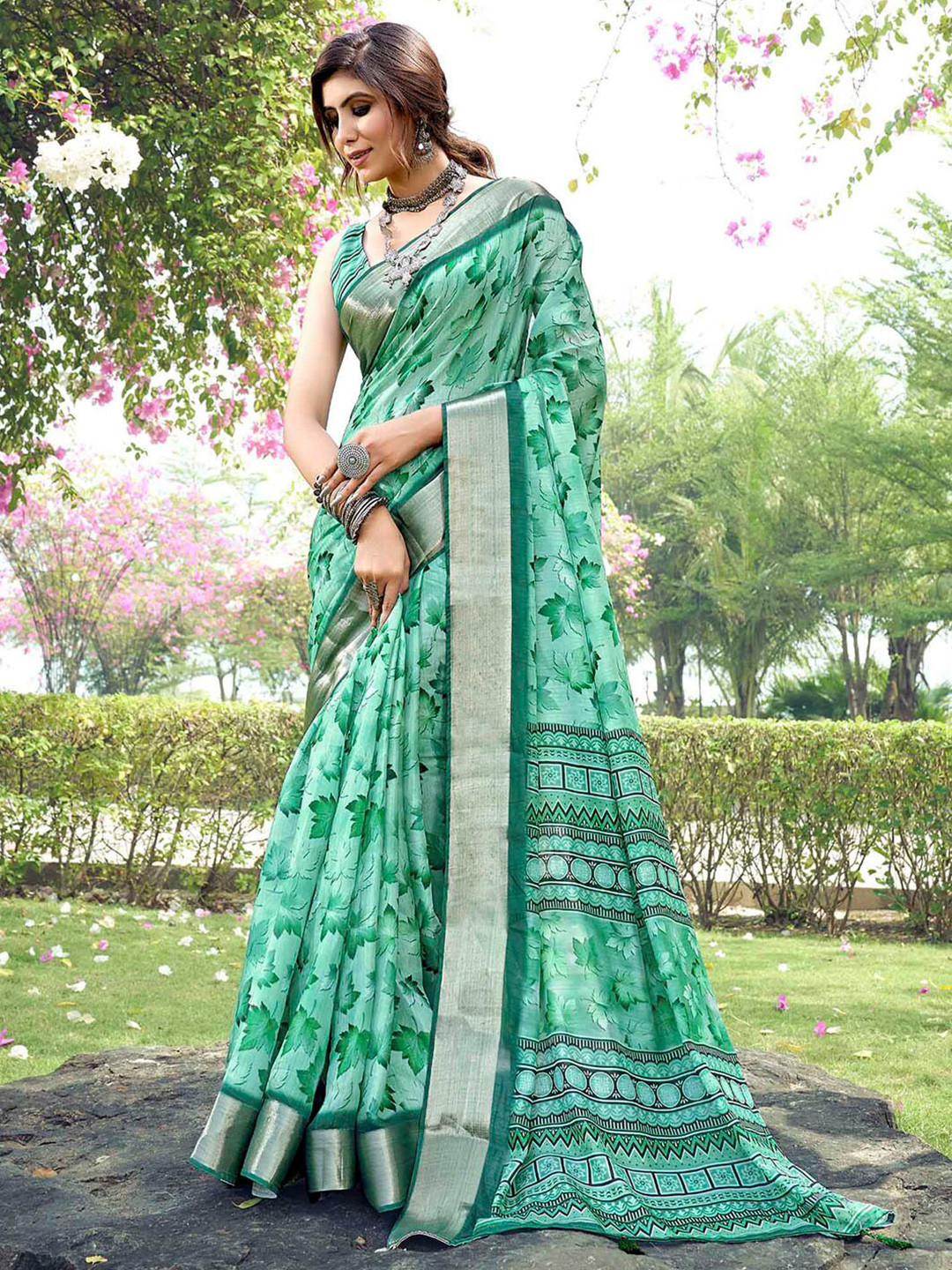

Mitera Floral Printed Tussar Silk Saree, Sea green