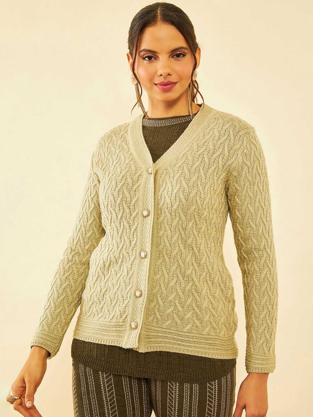 

Soch Green Cable Knit Self Design V-Neck Acrylic Cardigan