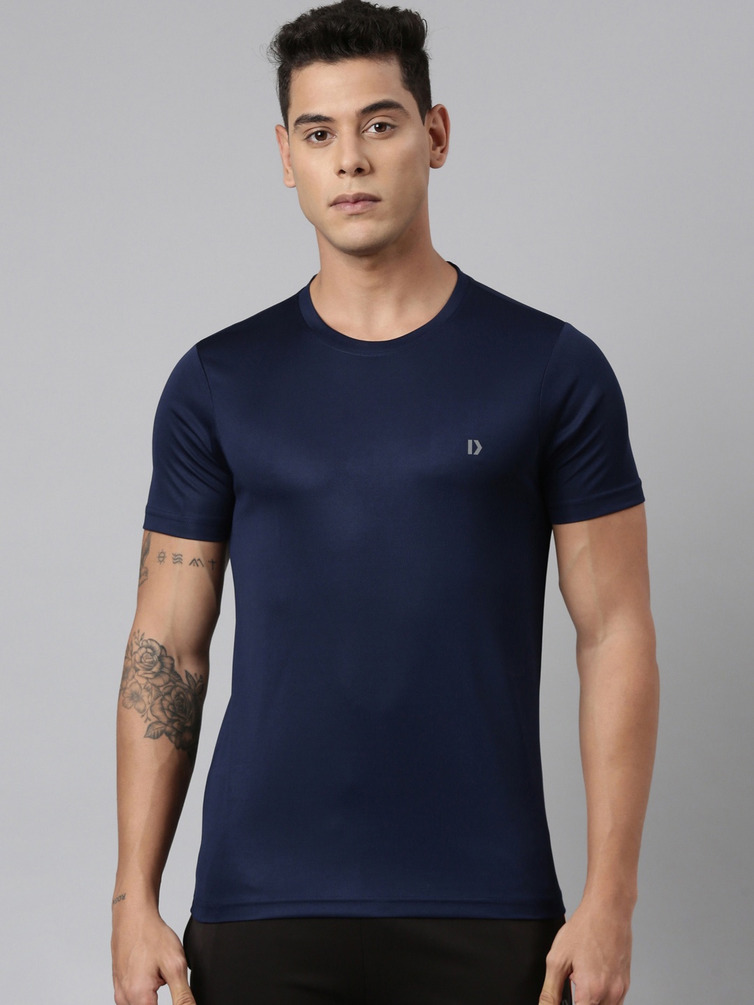 

DIXCY SCOTT Round Neck Short Sleeve Tshirt, Navy blue