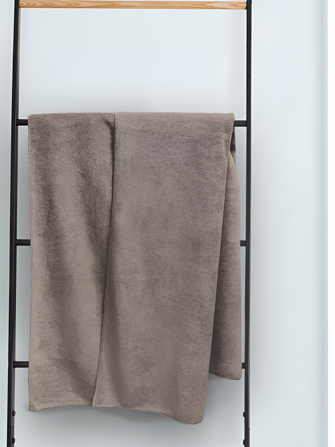 

Sassoon Grey Cotton 450 GSM Bath Towel