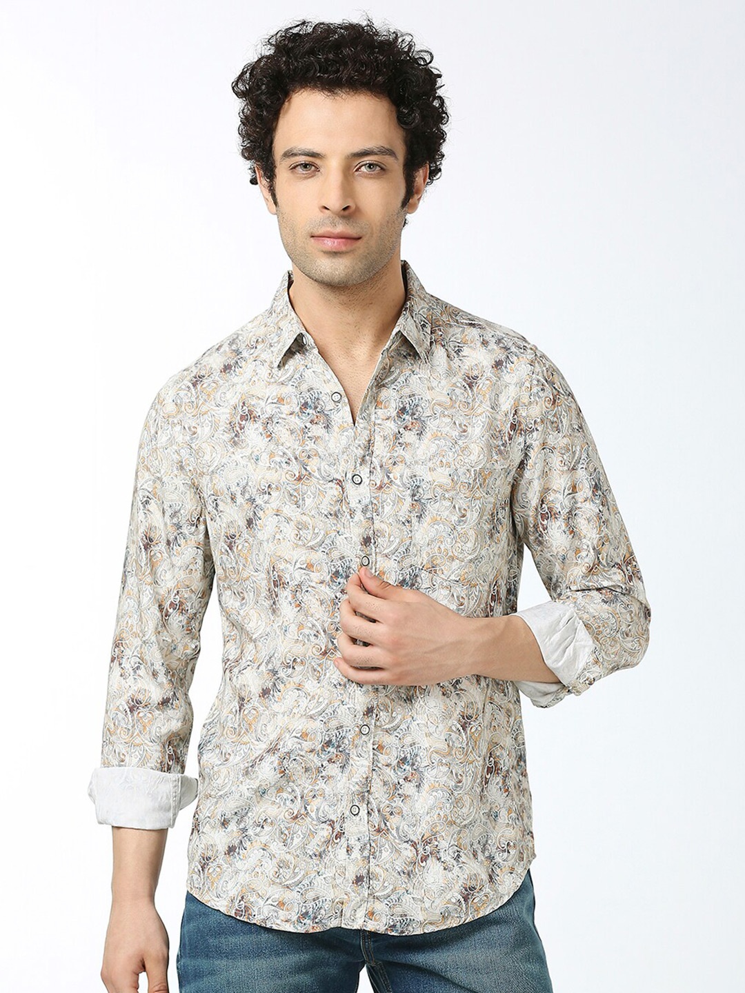 

VALEN CLUB Slim Fit Floral Printed Casual Shirt, Beige