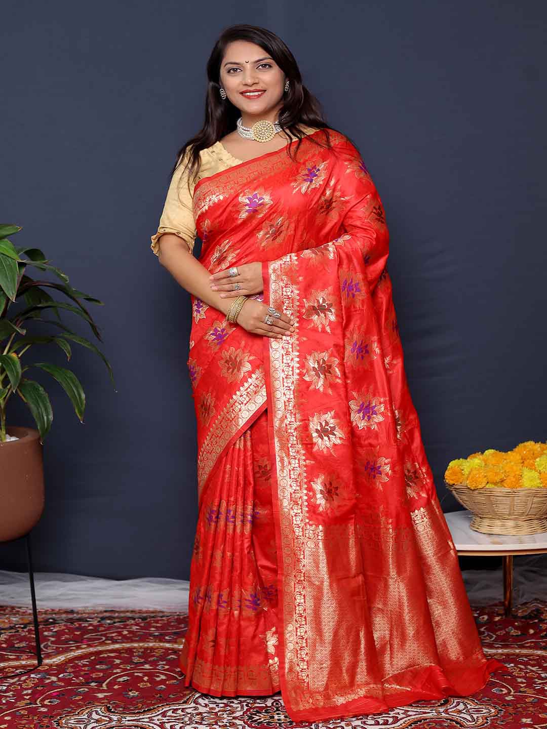 

Mitera Red & Gold-Toned Ethnic Motifs Woven Design Zari Art Silk Saree