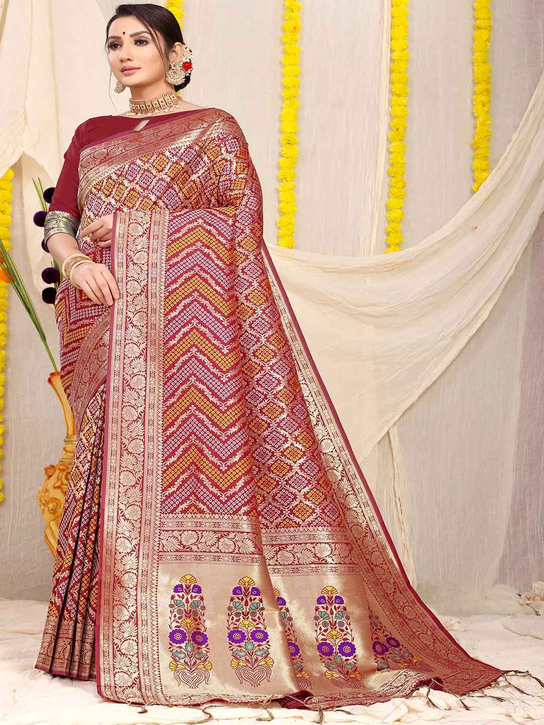 

Mitera Woven Design Zari Art Silk Saree, Maroon