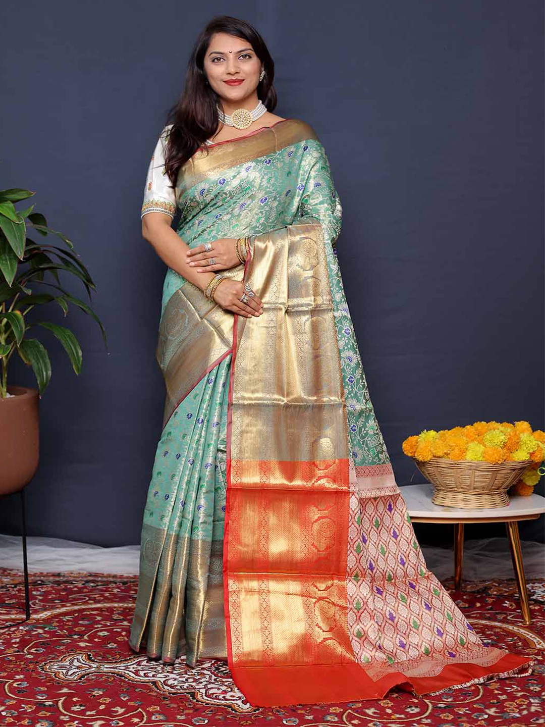 

Mitera Woven Design Zari Art Silk Saree, Blue