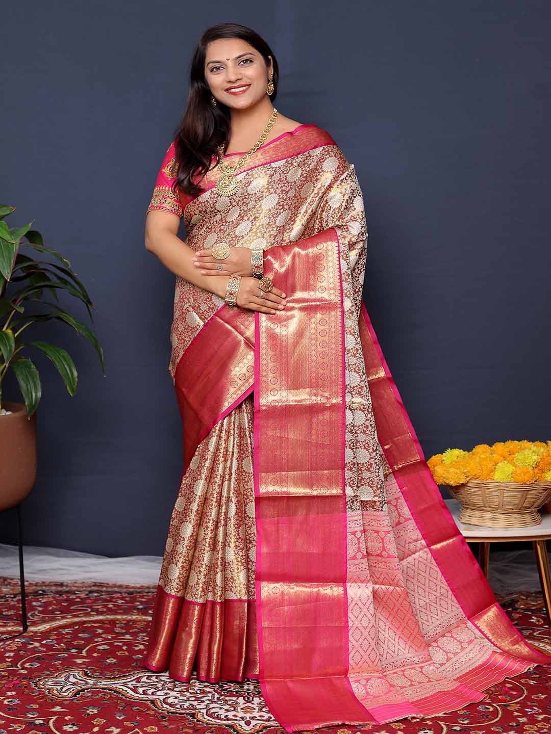 

Mitera Floral Zari Art Silk Saree, Brown