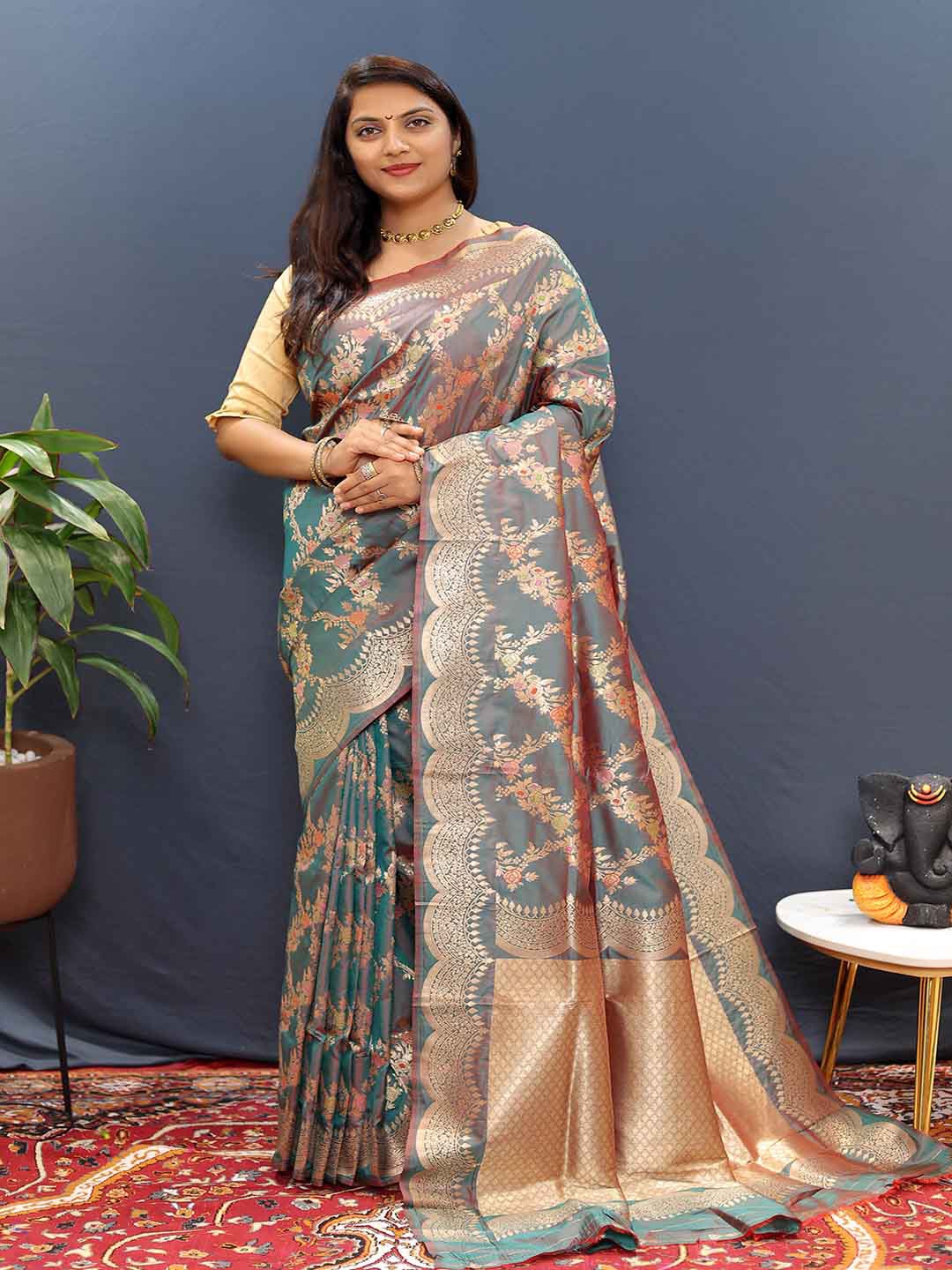 

Mitera Woven Design Zari Art Silk Saree, Sea green