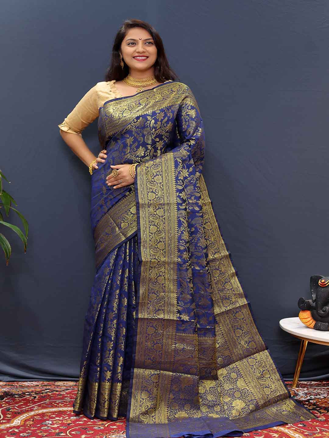 

Mitera Ethnic Motifs Woven Design Zari Saree, Blue