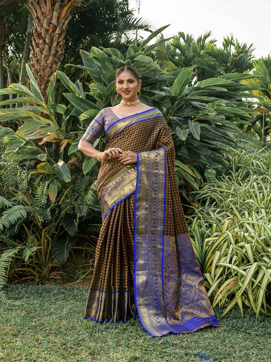 

Mitera Ethnic Motifs Woven Design Zari Saree, Brown