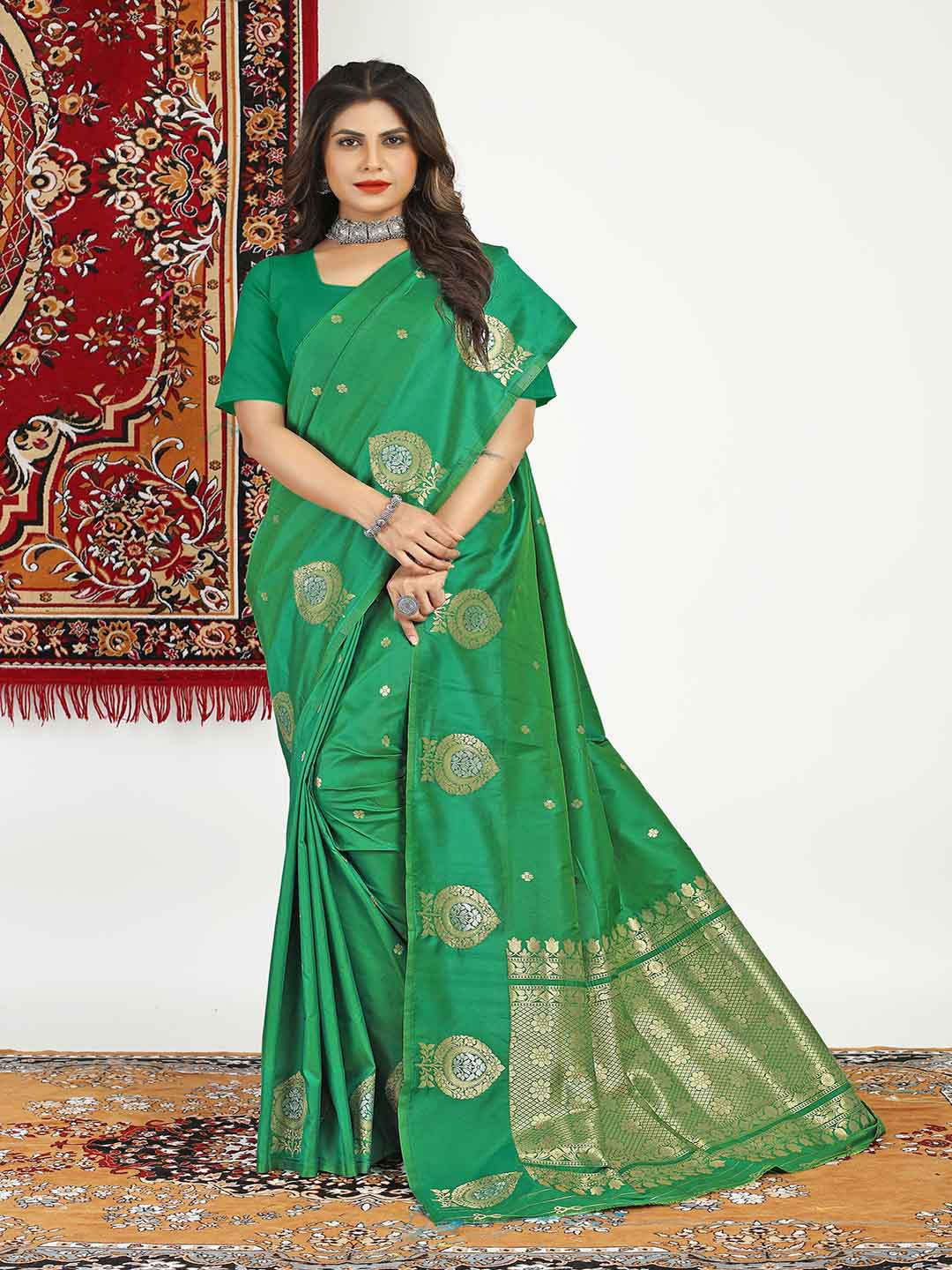 

Mitera Green & Gold Toned Woven Design Ethnic Motifs Zari Art Silk Saree