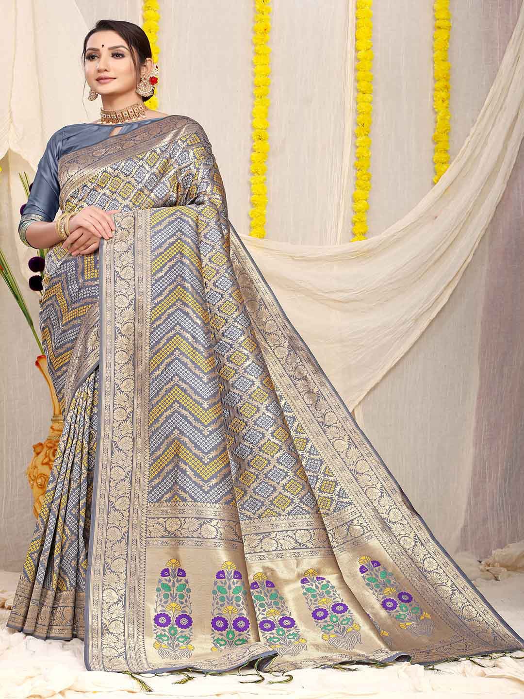 

Mitera Grey & Gold-Toned Ethnic Motifs Woven Design Zari Art Silk Saree