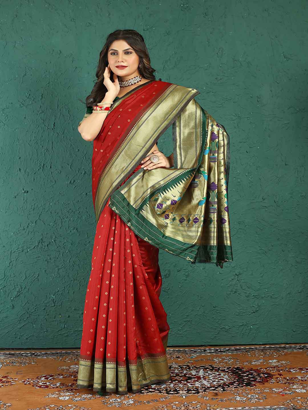 

Mitera Red & Green Ethnic Motifs Woven Design Zari Art Silk Saree