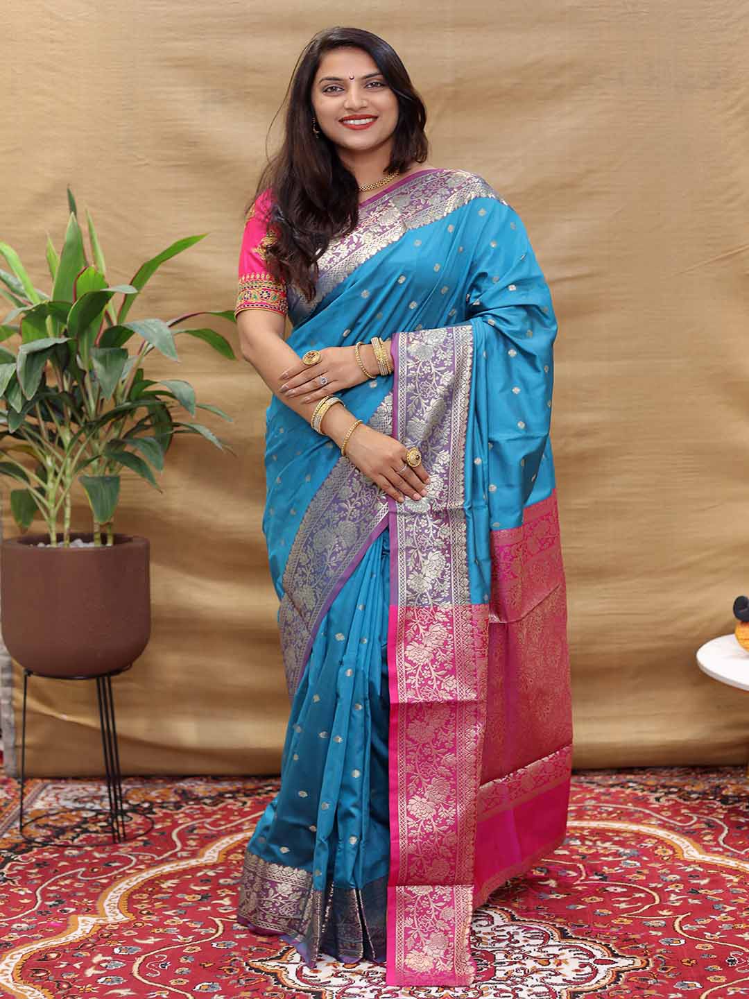 

Mitera Floral Woven Design Zari Saree, Blue