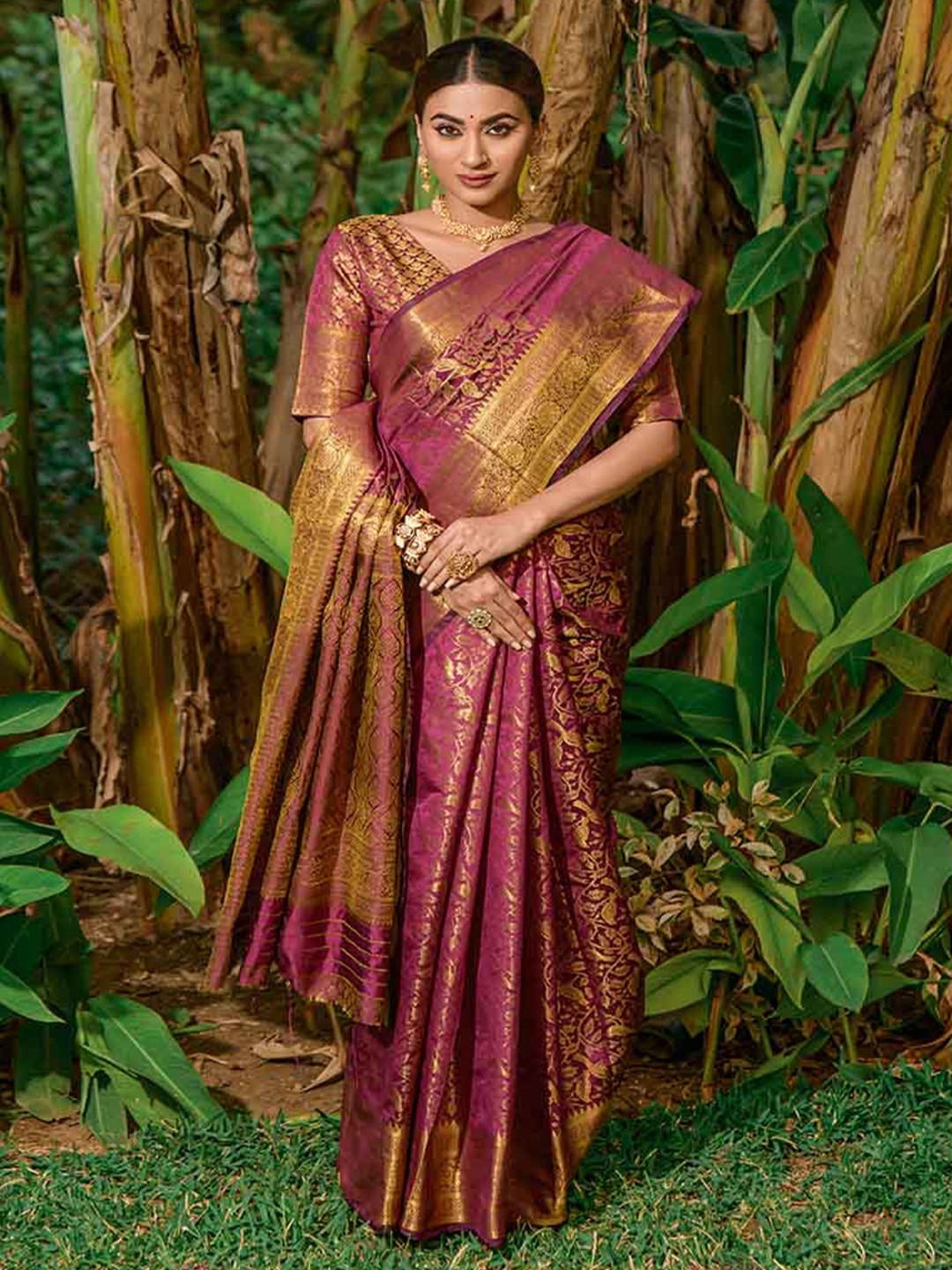 

Mitera Floral Woven Design Zari Saree, Purple
