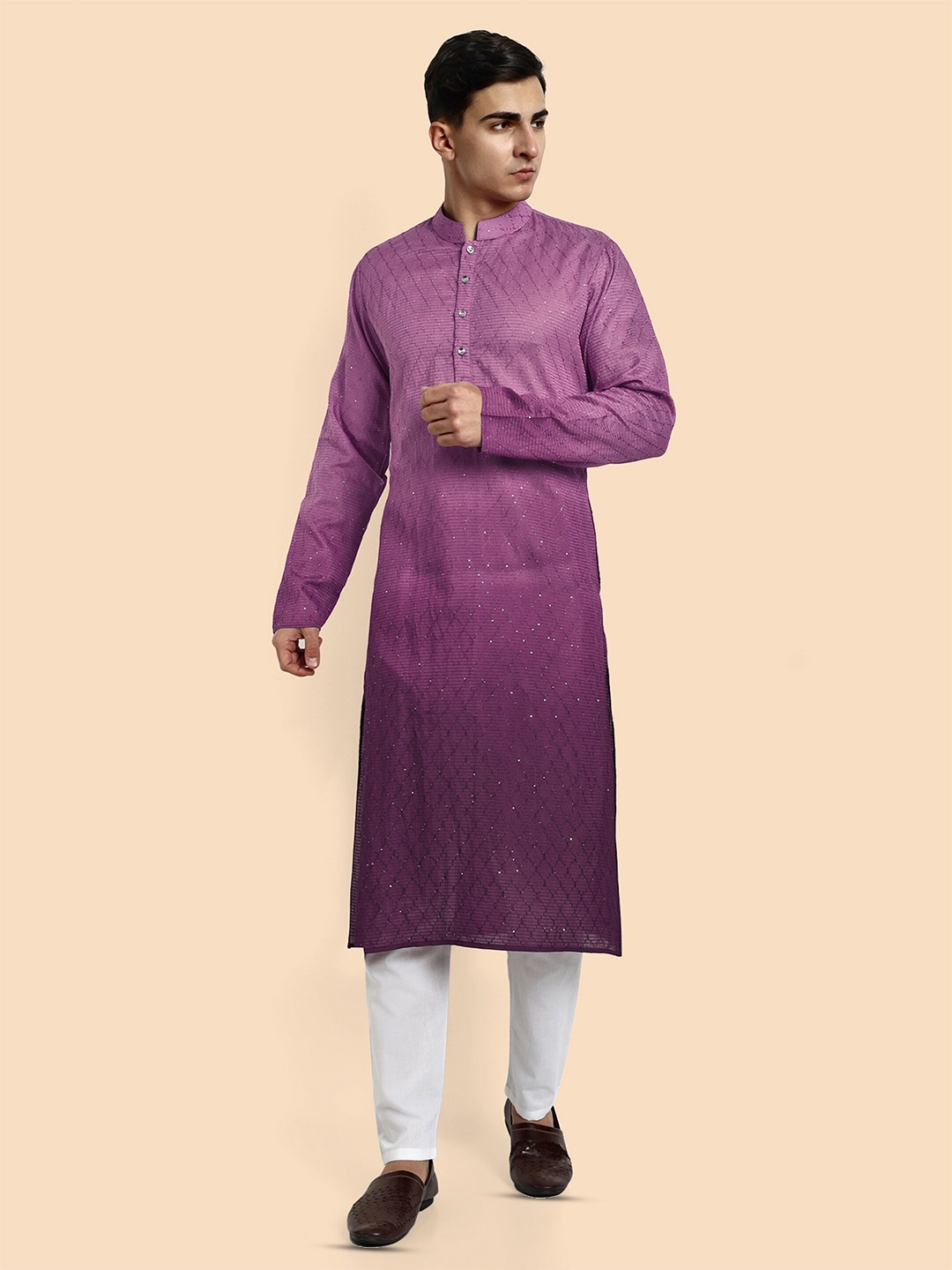 

Vardha Geometric Embroidered Sequinned Straight Kurta, Purple