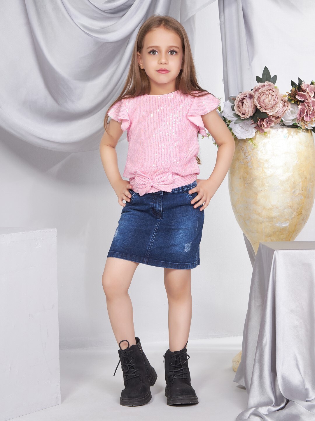 

Peppermint Girl Round Neck Cape Sleeves short Top, Pink