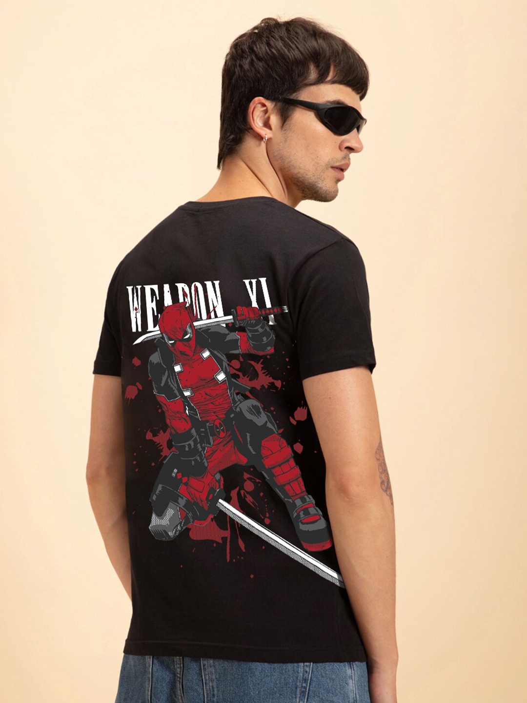

Bewakoof Black Weapon XI Graphic Printed Cotton T-shirt