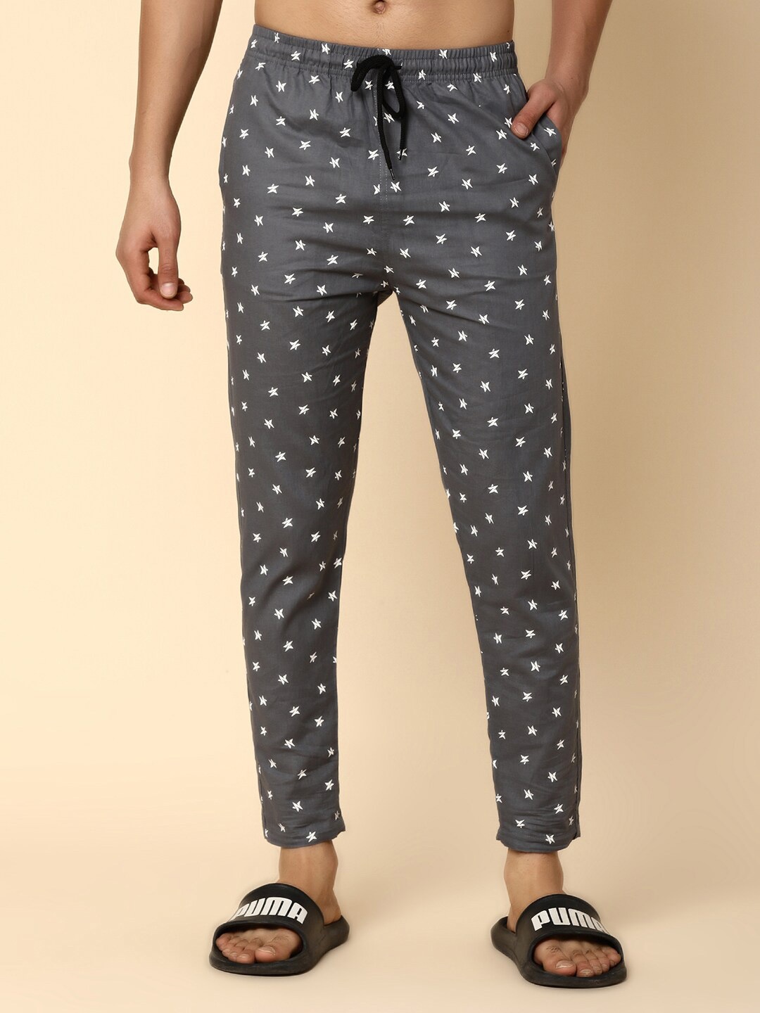 

V-Mart Printed Mid-rise Lounge Pant, Grey