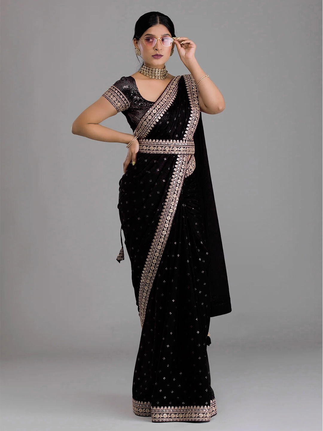 

J.KANJI Embellished Sequinned Belted Art Silk Chanderi Saree, Black