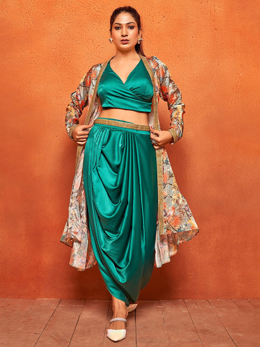 

Curvy Lane Leaf Printed Crop Top With Dhoti Skirt & Shrug, Teal