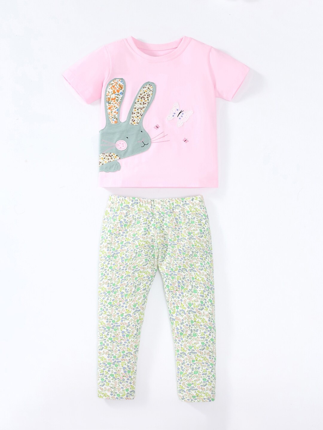 

StyleCast Girls Pink Printed Pure Cotton T-shirt With Trouser