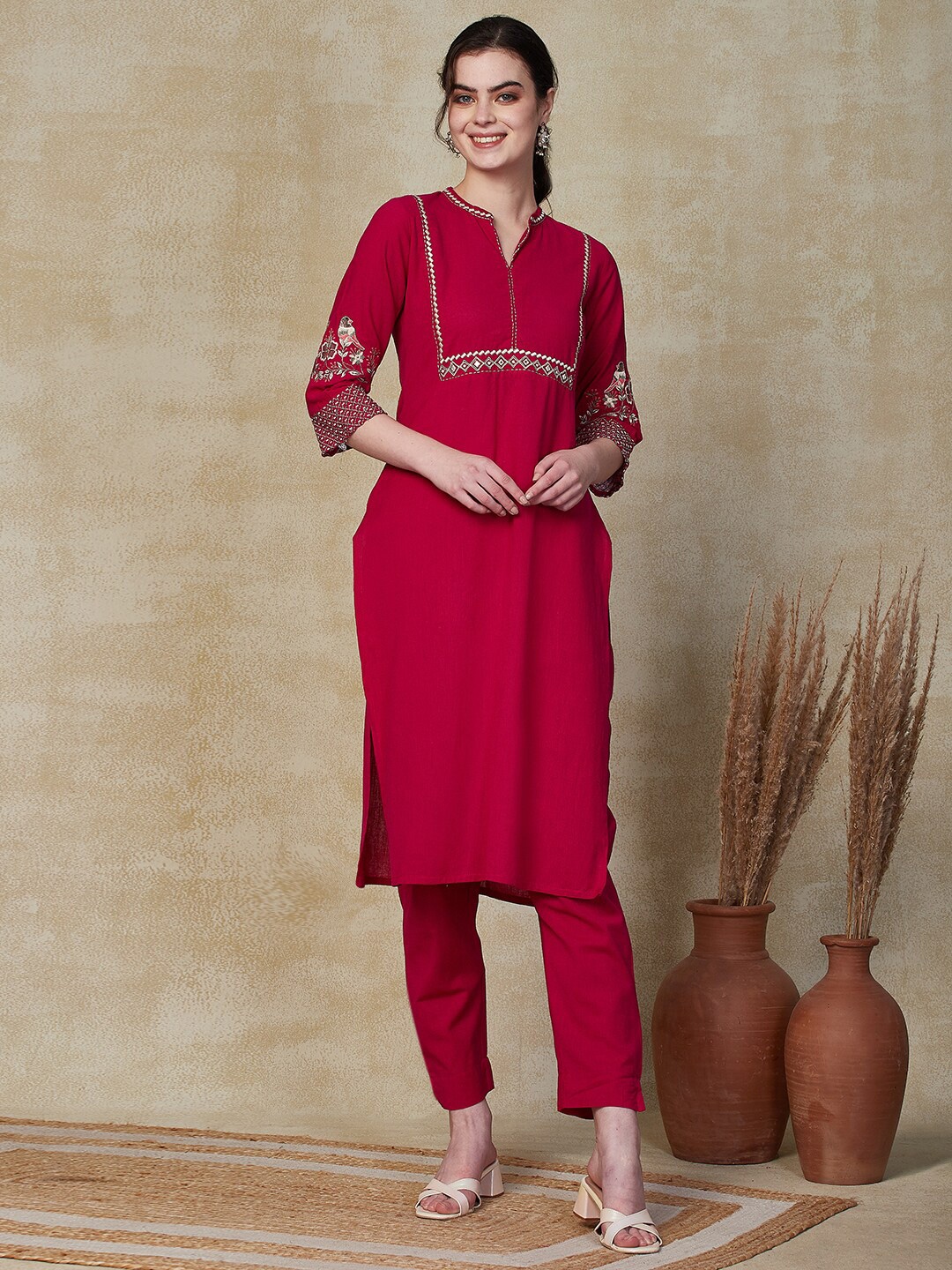

FASHOR Geometric Embroidered Mandarin Collar Mirror Work Pure Cotton Kurta with Trousers, Pink