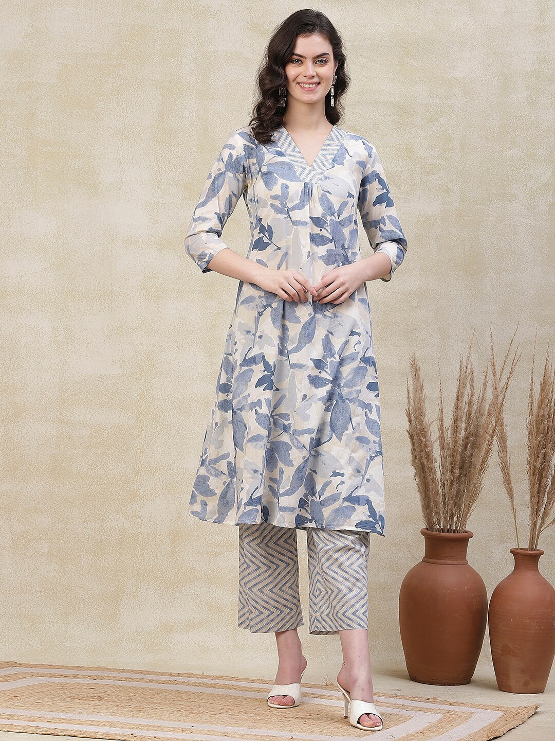 

FASHOR Printed Pleated Pure Cotton Kurta with Palazzos, Blue