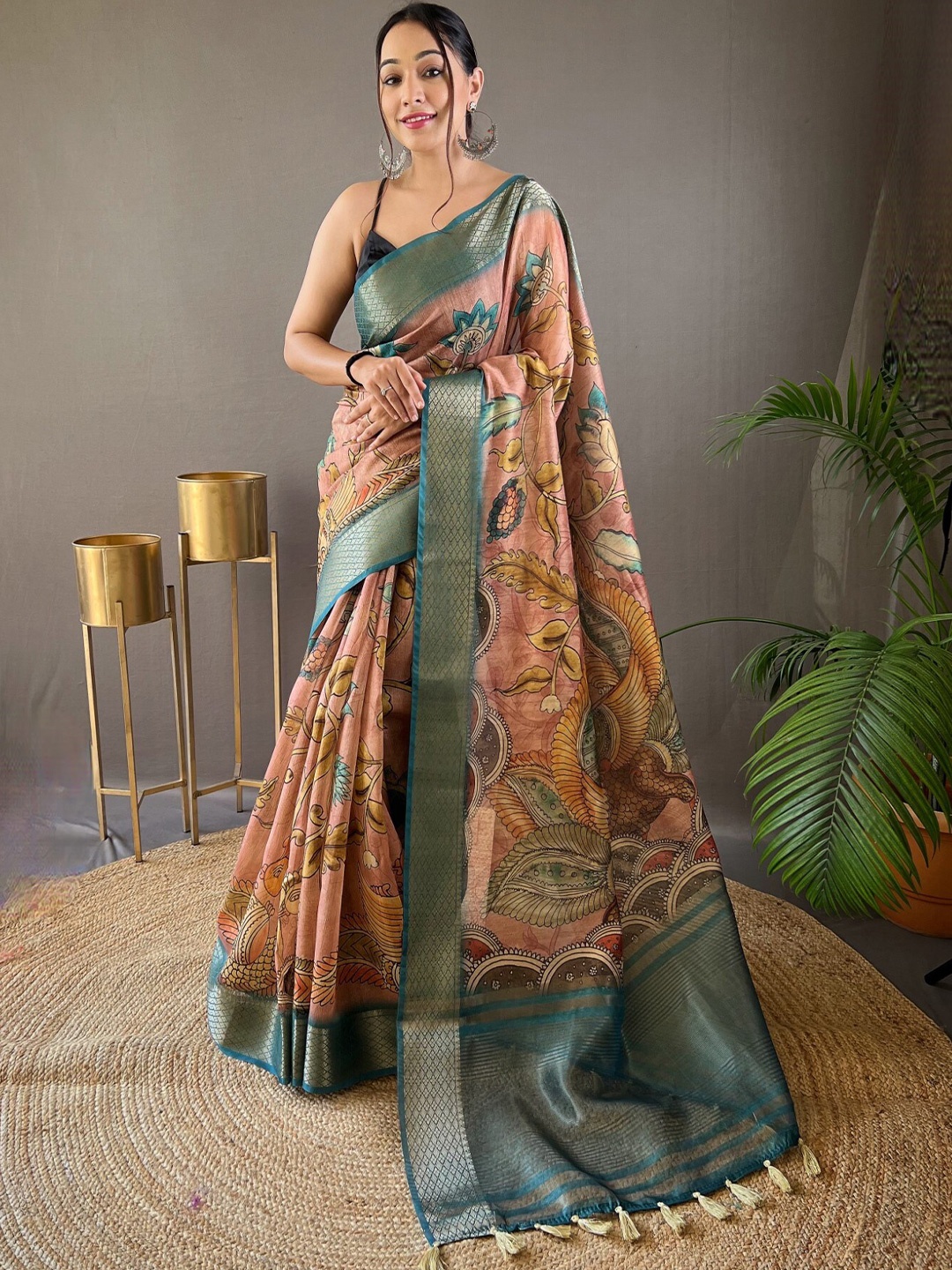 

LeeliPeeri Designer Kalamkari Zari Tussar Saree, Peach