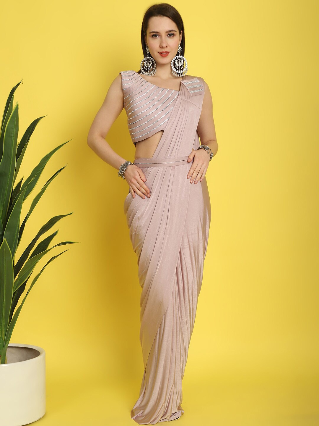 

Mitera Embellished Ready to Wear Saree With Belt, Mauve