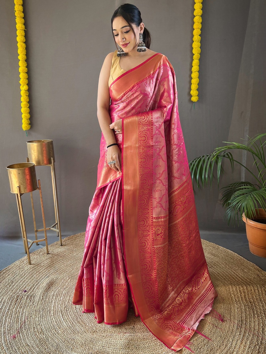 

LeeliPeeri Designer Ethnic Motifs Woven Design Zari Kanjeevaram Saree, Pink