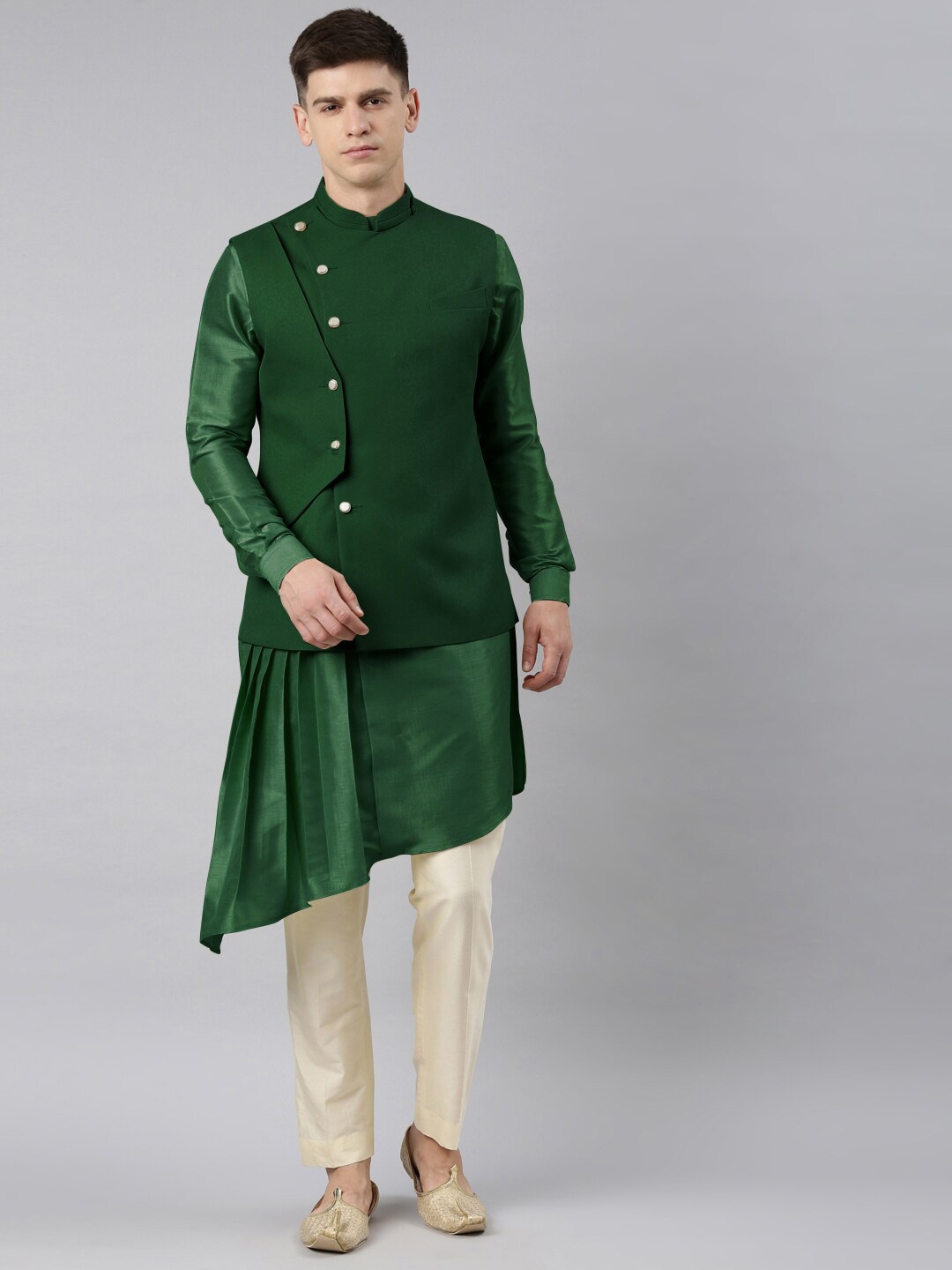 

TheEthnic.Co Mandarin Collar Nehru Jacket, Green