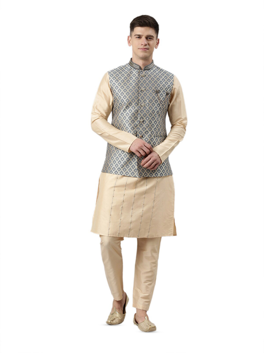 

TheEthnic.Co Woven Design Chanderi Silk Nehru Jacket, Grey