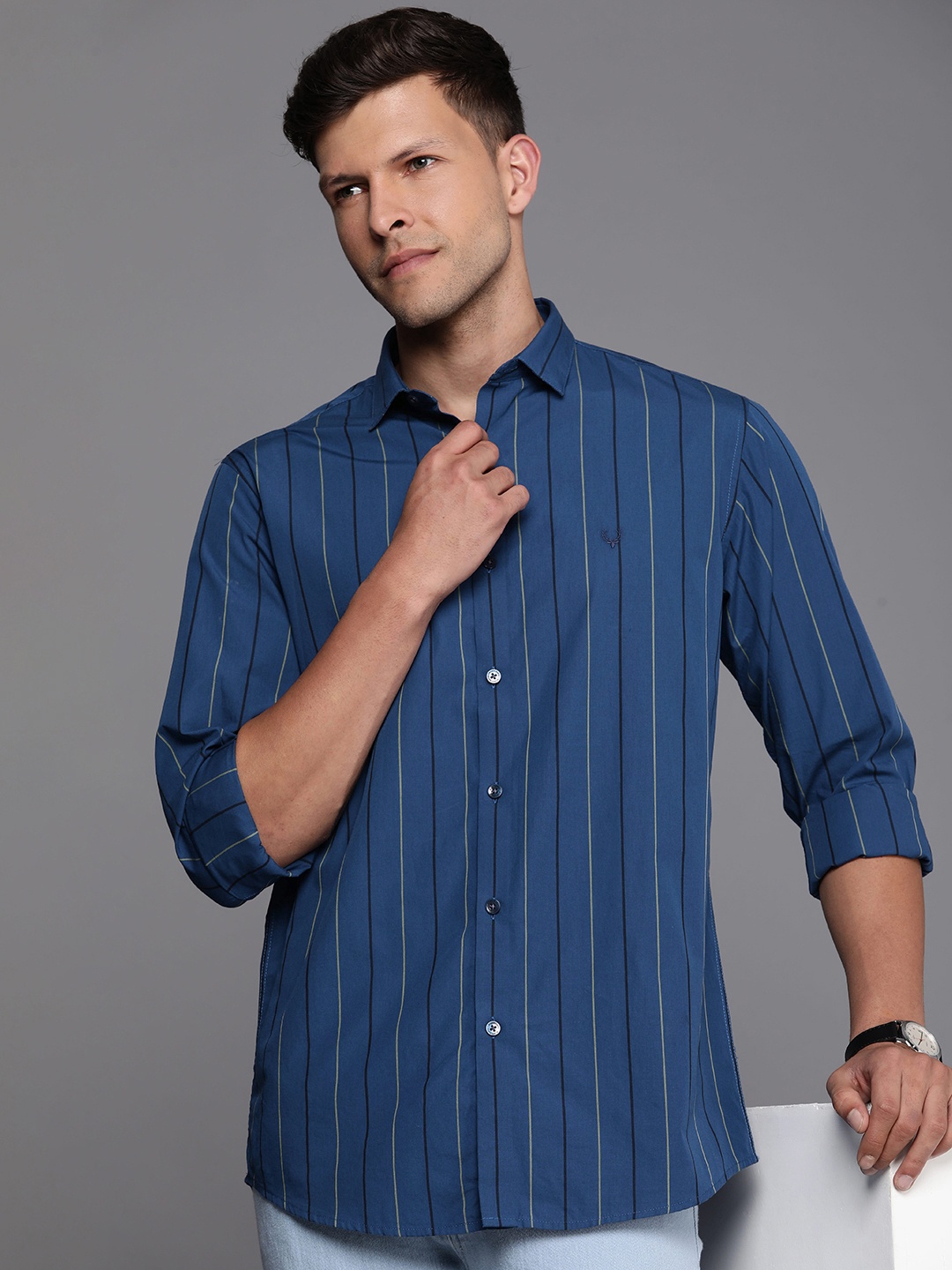 

Allen Solly Pure Cotton Classic Fit Striped Casual Shirt, Navy blue