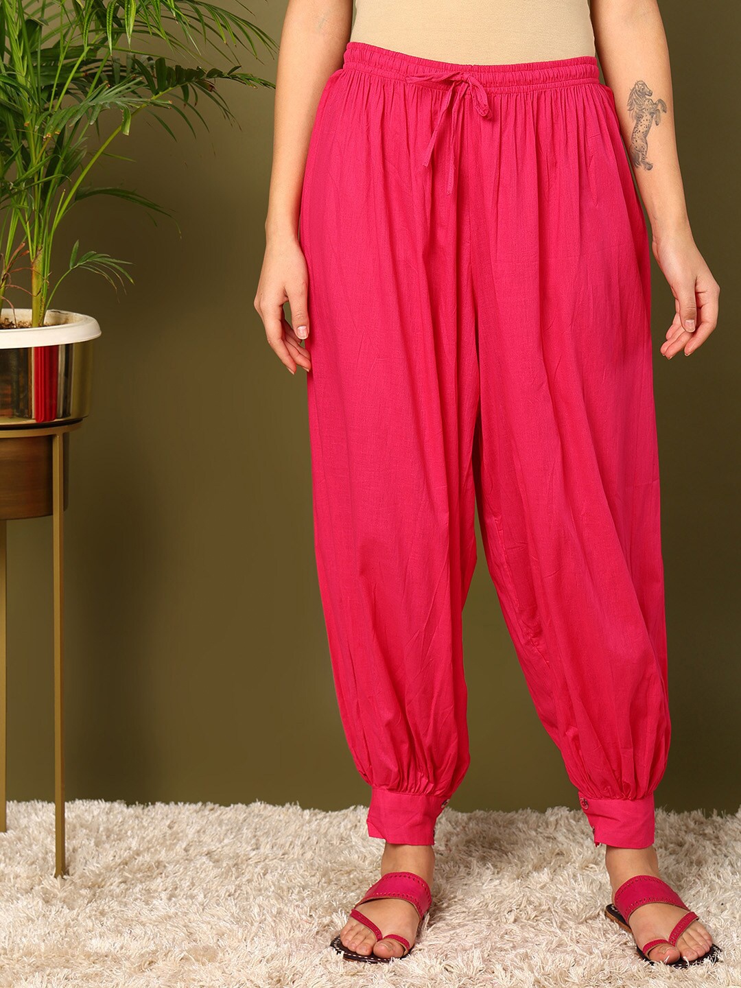 

mokshi Women Pure-Cotton Loose-Fit Harem Pants, Pink