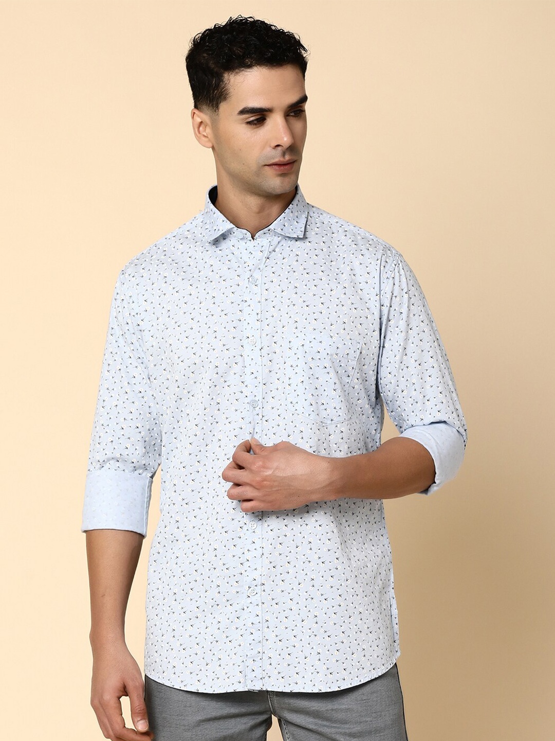 

V-Mart Slim Fit Floral Printed Cotton Opaque Casual Shirt, Blue