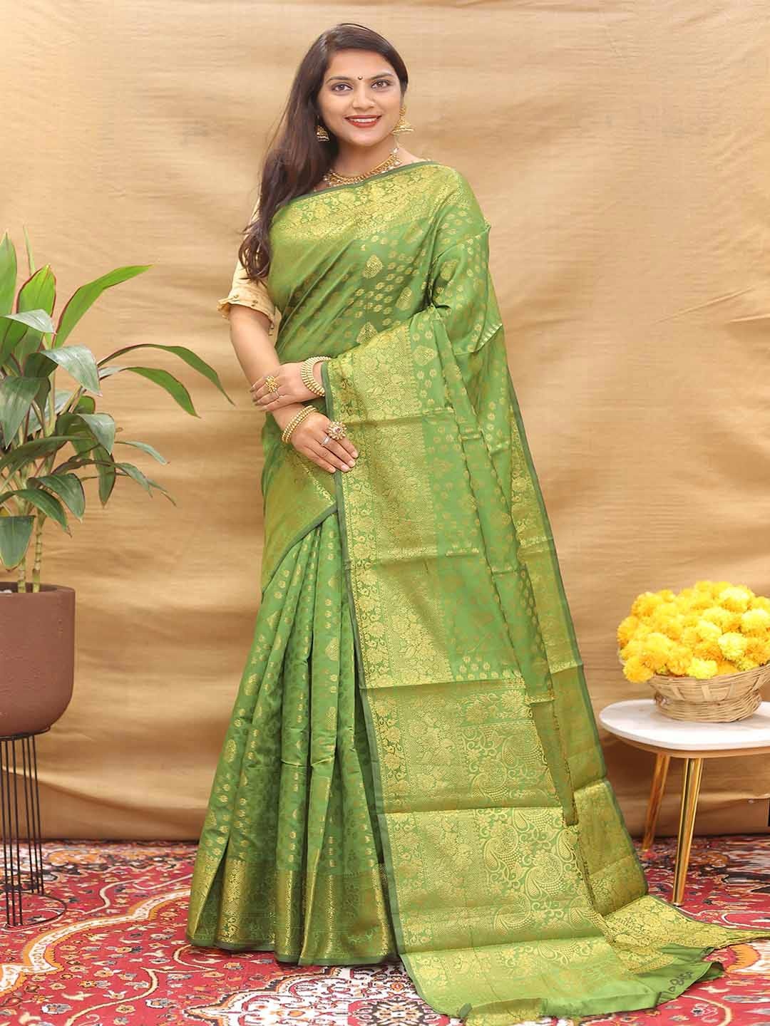 

Mitera Ethnic Motifs Woven Design Zari Saree, Green